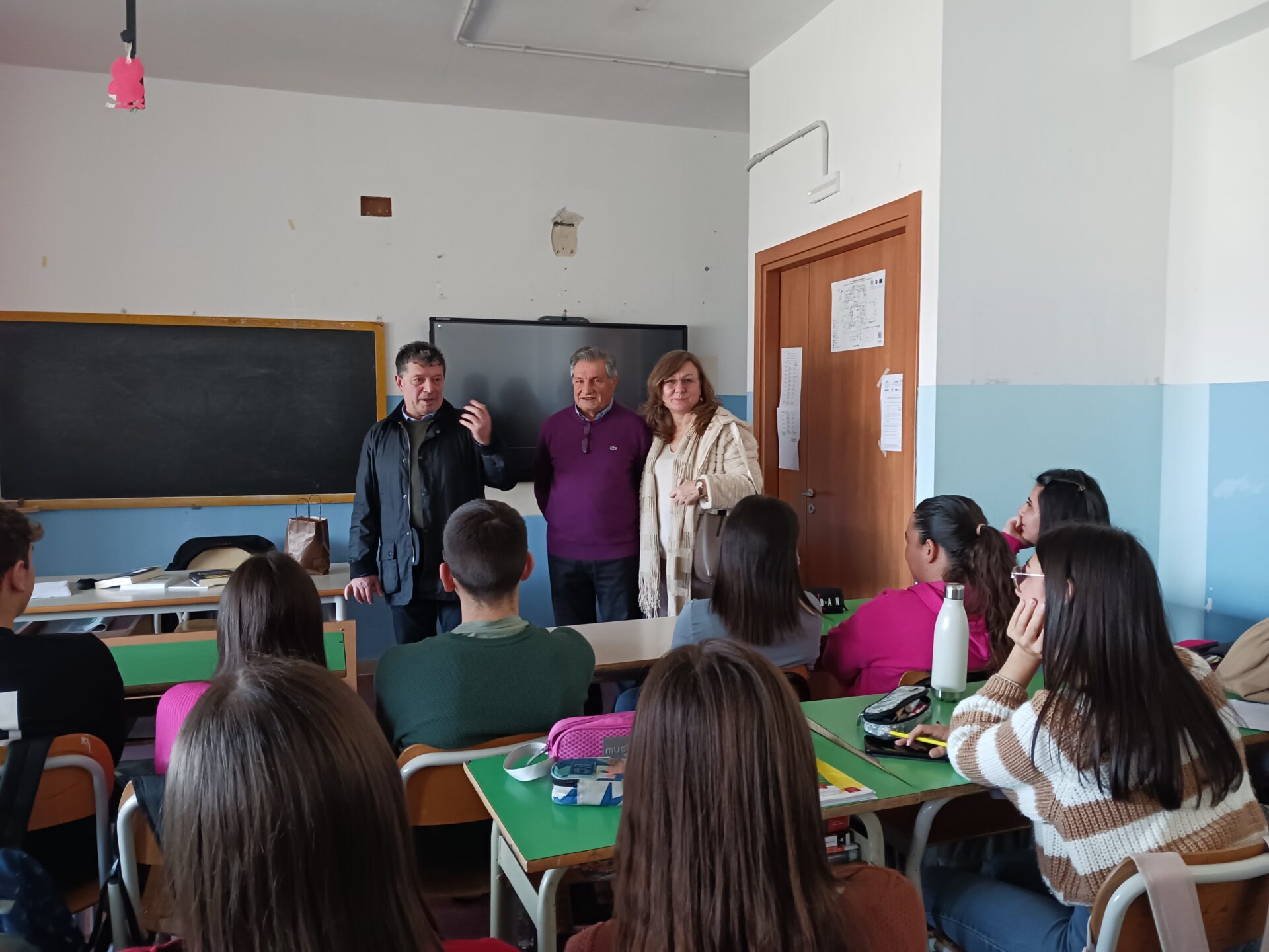 LE PERSONE AL CENTRO: IL VERO MOTORE DEL SUCCESSO AZIENDALE.